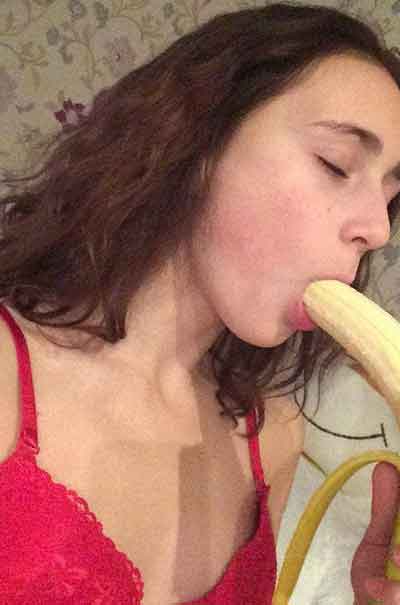 Christina, 25 Jahre, Sex Kontakte in Wilhelmstadt