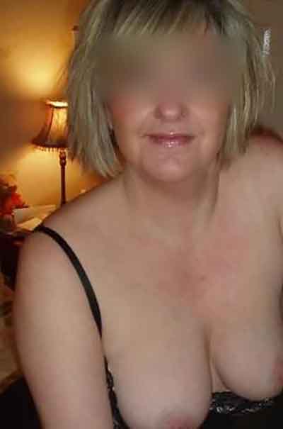 Simone, 49 Jahre