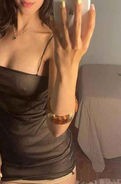 Julia, 22 Jahre