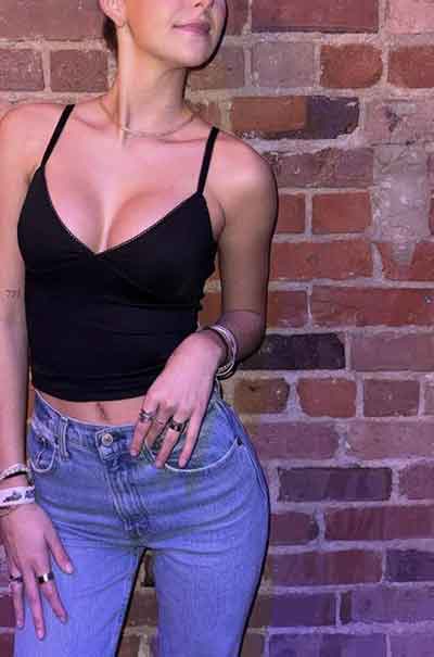 Lea, 32 Jahre