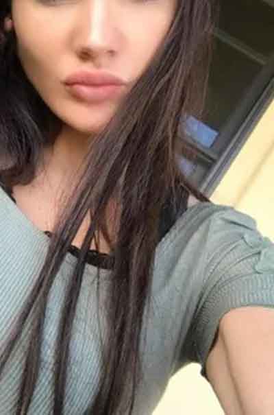 Nina, 25 Jahre